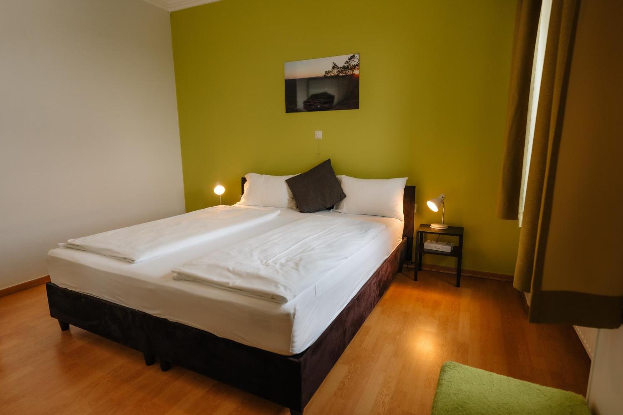 Trail-Inn Natur & Sporthotel ベルドルフ エクステリア 写真