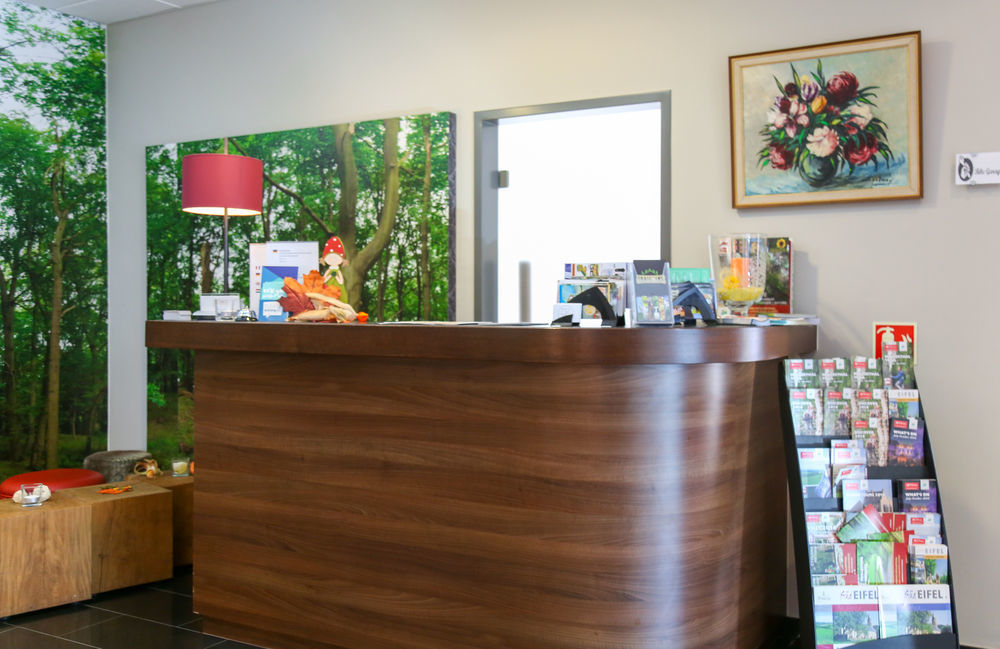 Trail-Inn Natur & Sporthotel ベルドルフ エクステリア 写真