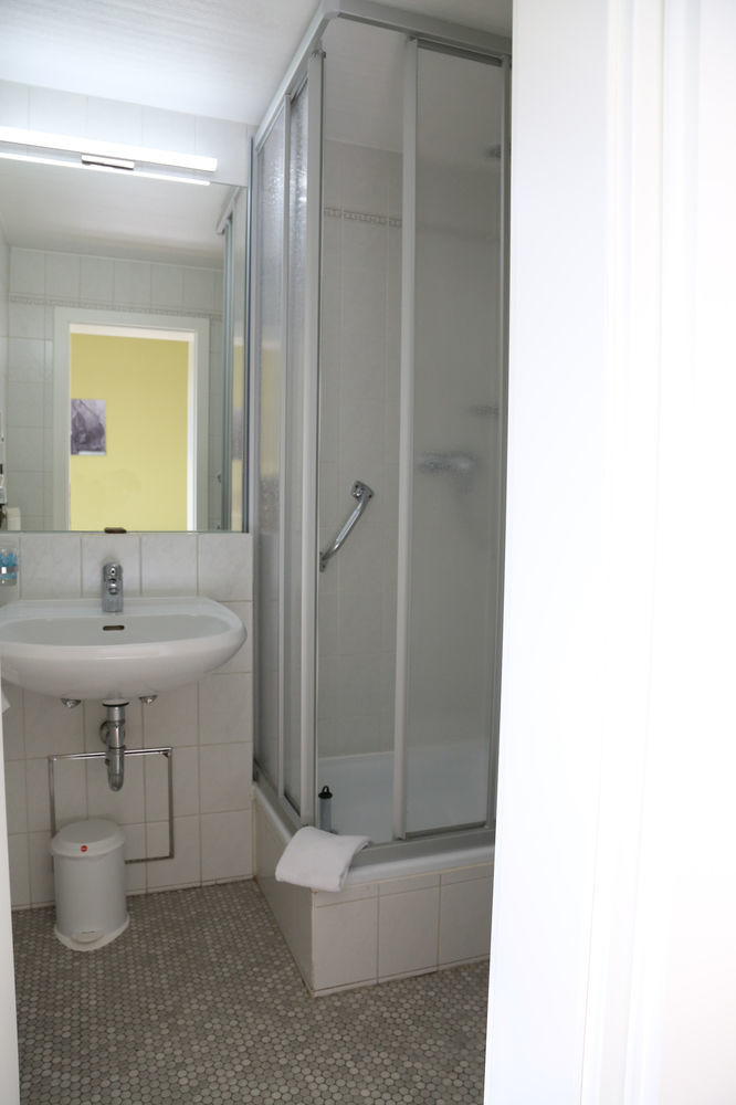 Trail-Inn Natur & Sporthotel ベルドルフ エクステリア 写真
